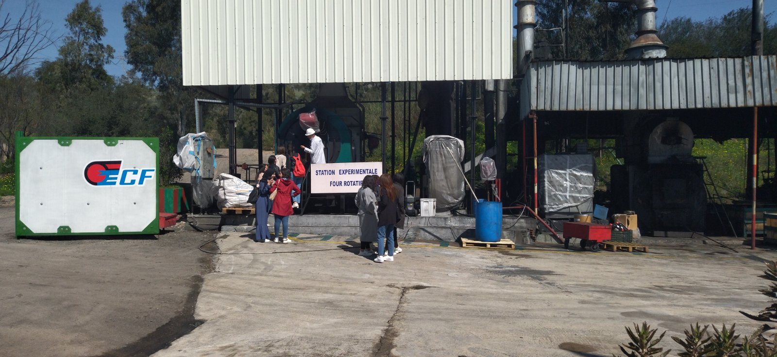 Étudiants visitent notre usine de traitement des déchets pour la sensibilisation environnementale